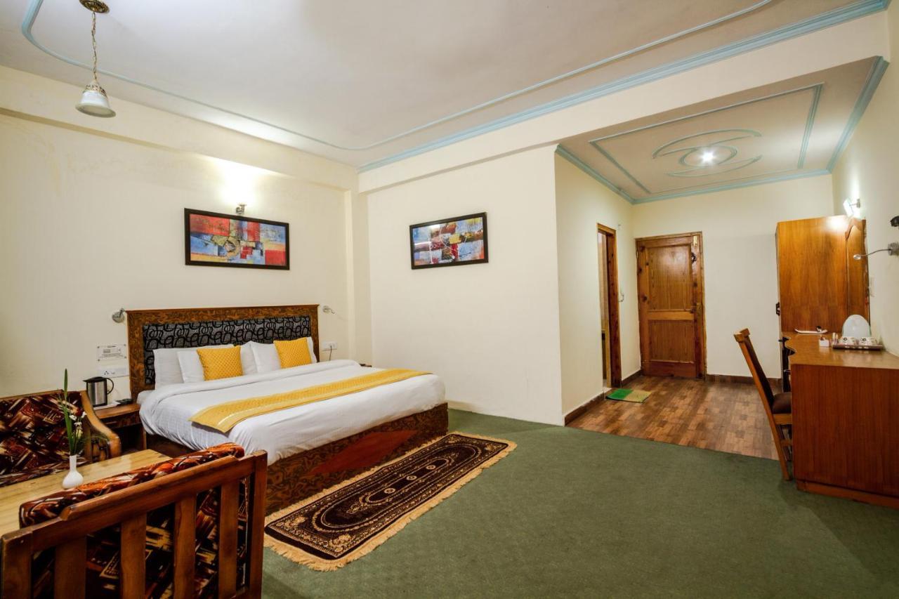 Hotel Prini Palace 마날리 외부 사진